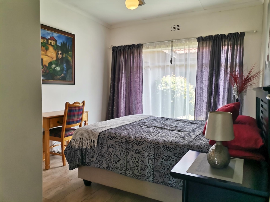 3 Bedroom Property for Sale in Safari Gardens North West